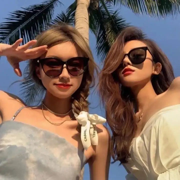 软玉温香抱满怀